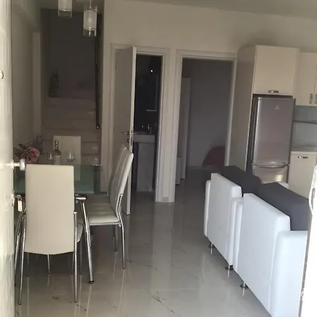 Holiday home Estia House 2